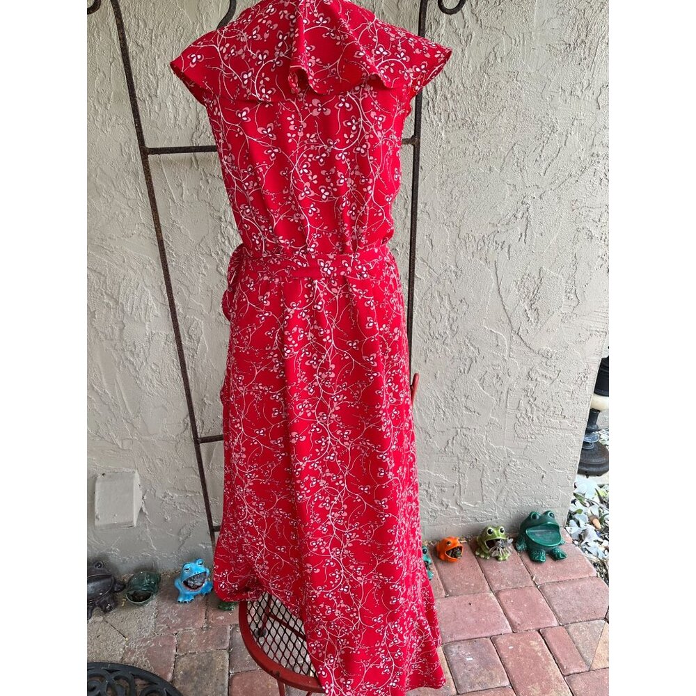 Max Studio Bubble Cream Wrap Dress Size Large Ruffle Sleeveless Red 93615 - Picture 5 of 7